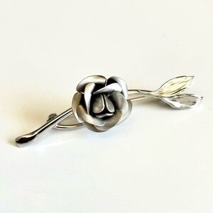 Vintage 12K Gold Filled White Gold Rose Brooch Floral Pin Signed 1/20 12k GF INC